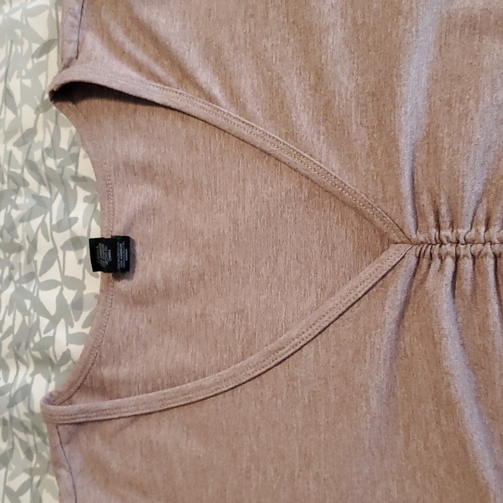 NWT ZOBHA Ruched Front Top - Picture 6 of 11